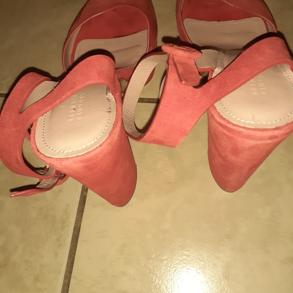 Red Velvet Barney New York Pumps - Picture 5 of 15